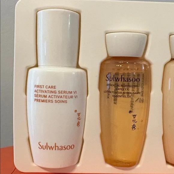 BNIB Sulwhasoo Essential Daily Routine Kit (4 Items) - Picture 7 of 8